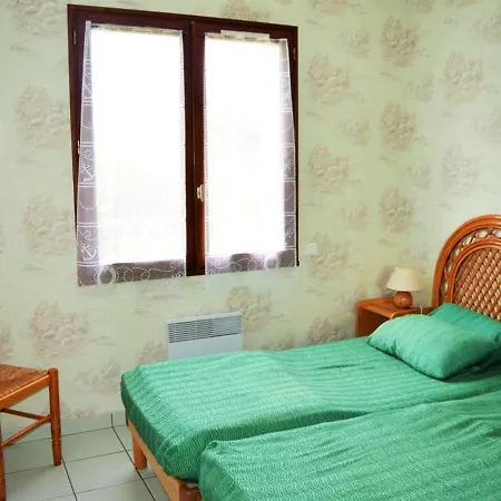 Maison Individ. Au Calme, 1,5 Km Plage, Grd Terrain Arbore, Proche Commerces, 1 Ch., Tv Cable, Animaux Ok. - Fr-1-22-238 لا ترانش سور مير